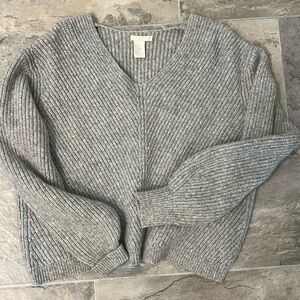 Grey v neck sweater